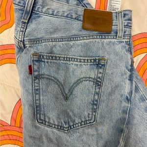 Levi’s ribcage wide leg